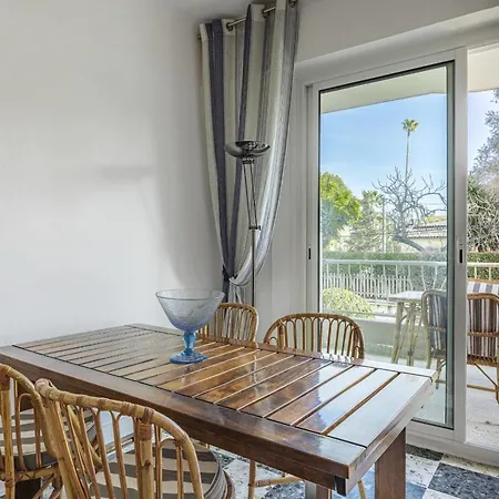 Apartmán In The Heart Of The Cap D'antibes Lovely Flat *