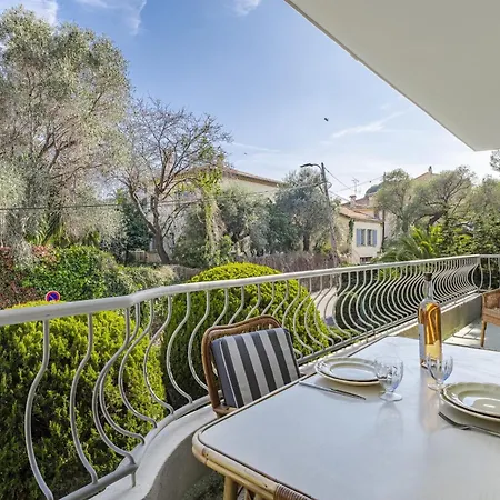 In The Heart Of The Cap D'antibes Lovely Flat * Antibes